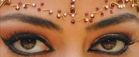 Sobrancelhas de Henna 5 tatuagem ao seu favor