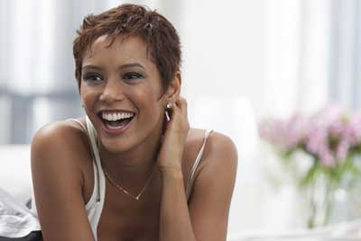 dicas de cores de cabelo para negras