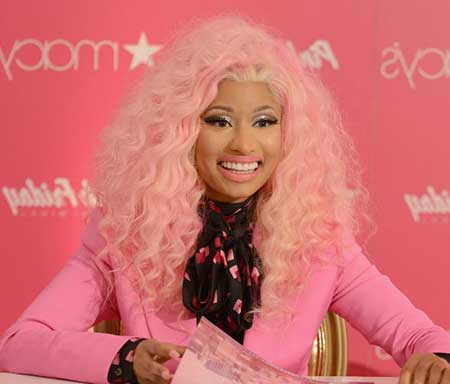 celebridades alternativas como pintar o cabelo