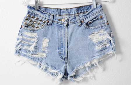 modelo rasgadinho shorts femininos